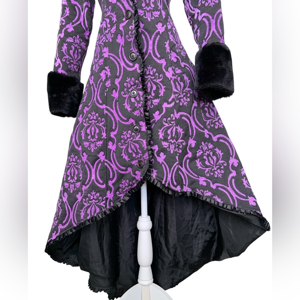 Elegant Purple and Black Women's Coat - Picture 8 of 10